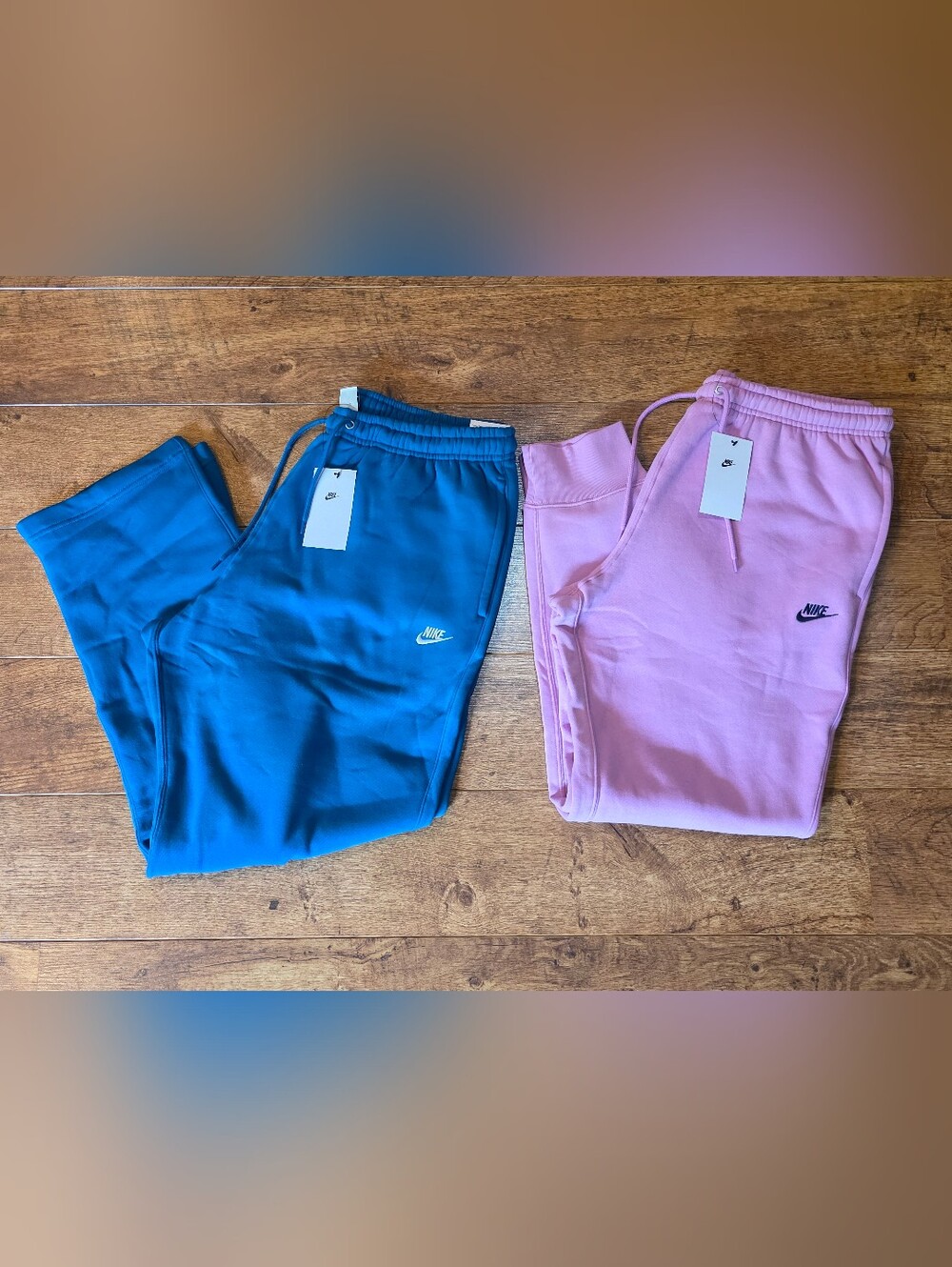 2 Pair BUNDLE Of NIKE sweat Pants Size MENS LRG/WMNS XL.